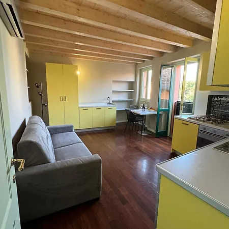 Splendid Apartment Desenzano del Garda Exterior foto